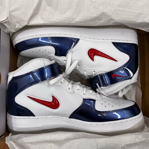 Nike Air Force One Mid - University Red and Midnight Navy - Picture 1 of 3